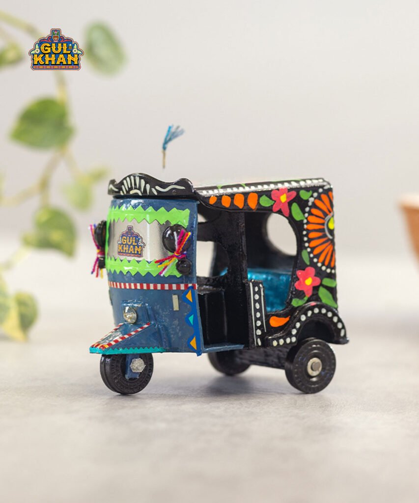 Hand Painted Rickshaw Decor for Premium Corporate Gifting